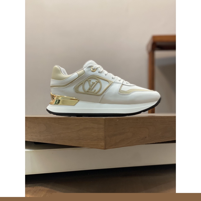 l**is V*t*n sneakers